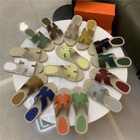 HERMES Antigua Suede Round-Toe Slip-On Sandals-5137  